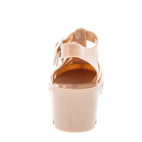 Jelly Girls Sandals....Sz: 12....Color: Nude - Picture 3 of 3